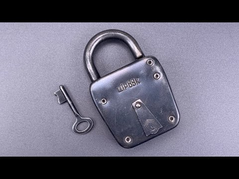 [1098] HUGE Double Locking Soviet Lever Padlock Picked