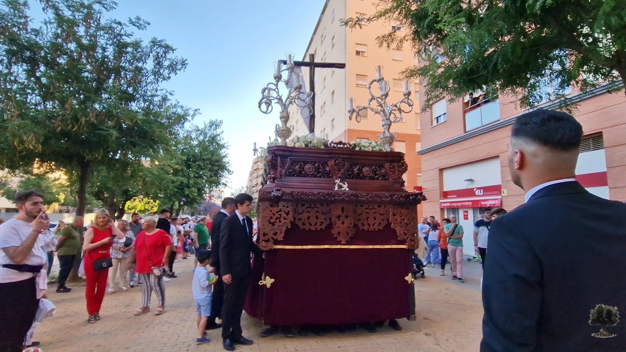 Cruz de Mayo de Consuelo y Esperanza de Sevilla Este