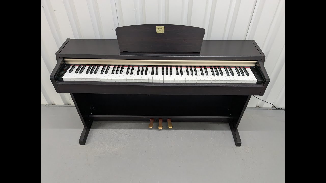 Yamaha Clavinova CLP-220 digital piano in dark rosewood stock