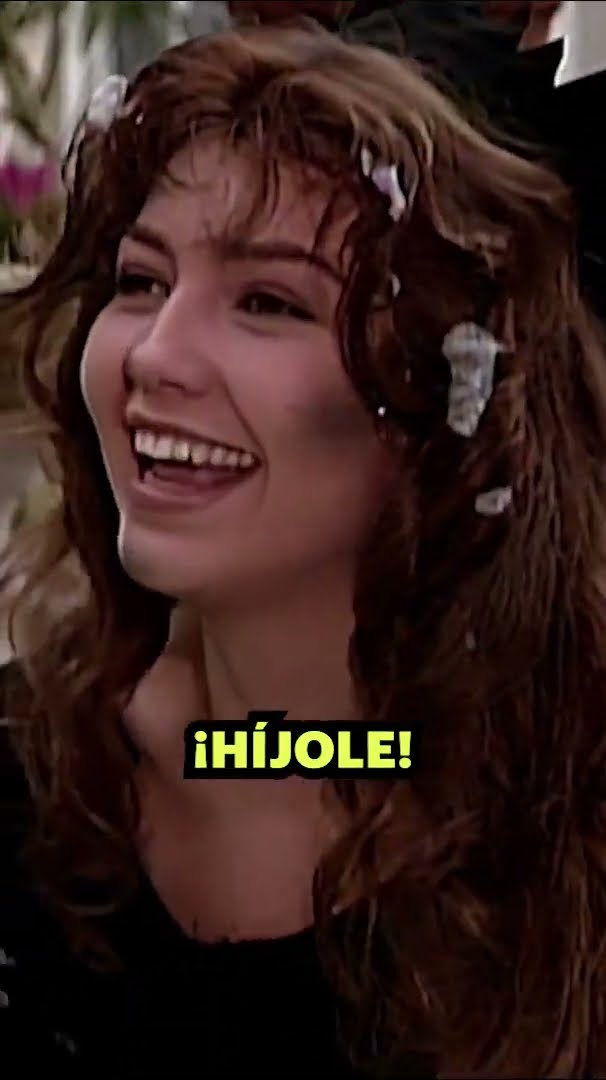 Cuando conoces al hombre de tus sueños ? #MaríaLaDelBarrio #Thalía #shorts #tln