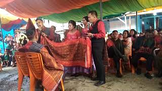 Download lagu Pasahat ulos tu Ito dohot Lae Pasahat ulos tu Ito dohot Lae