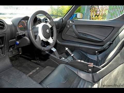 Ride In A Tesla Roadster Signature 250 100 Full Electric Sportscar Autogespot Carspotting