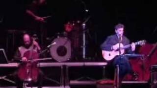 Caetano Veloso  &  Jaques Morelenbaum - O Estrangeiro - Heineken Concerts - 1995 chords