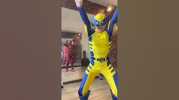 Hello it’s me Deadpool #mirror #deadpool #wolverine #funnyvideo