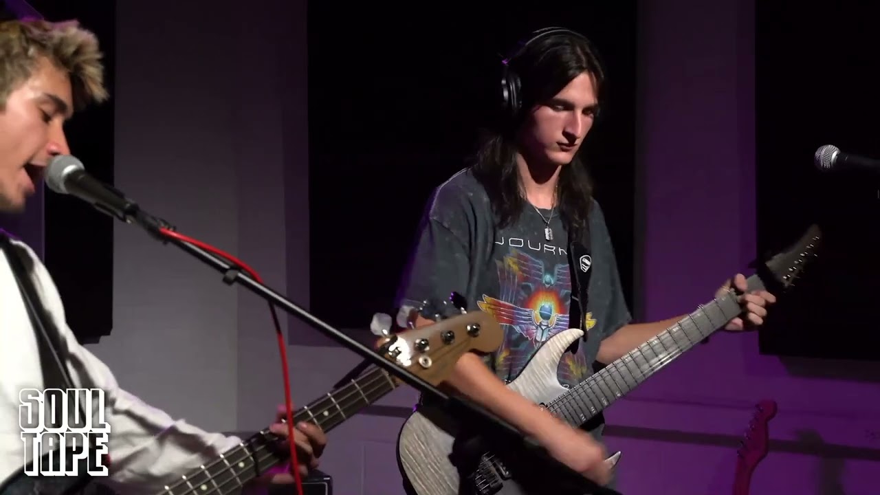 Guarda BUG-STOMP - DAYTRIP (LIVE ON SOUL TAPE) su YouTube Guarda BUG-STOMP - DAYTRIP (LIVE ON SOUL TAPE) su YouTube