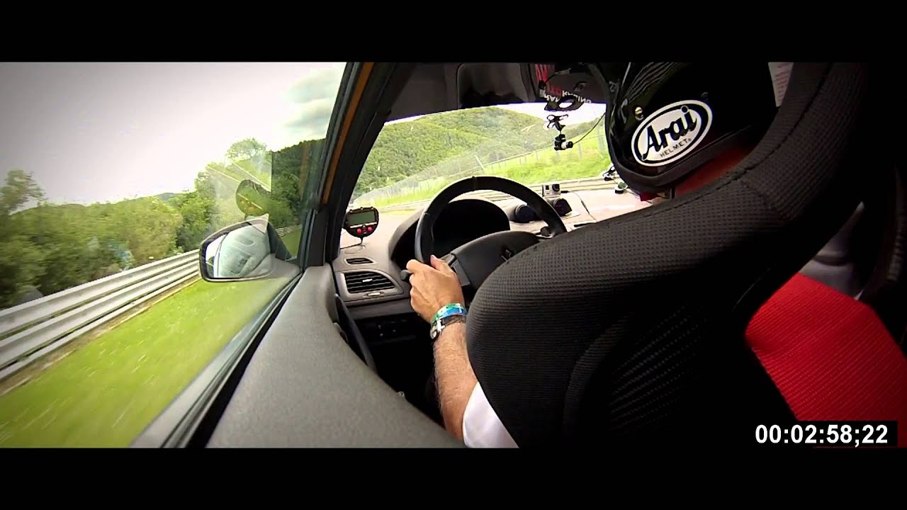 Caméra embarquée Record Megane RS 500 Nurburgring Nordschleife (onboard Ron Simmons RSR Nurburg)