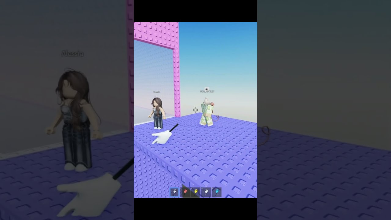 THIS MIGHT BE THE MOST ADORABLE PLAYER ON ROBLOX Roblox Memes
