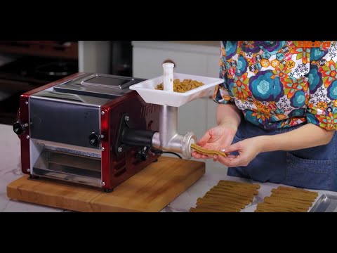 Vídeo: Biscoitos De Chocolate De Gengibre Em Uma Panela Elétrica