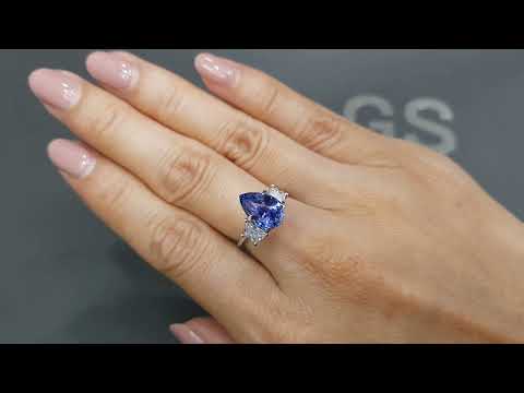 Cornflower blue sapphire 3.06 carats in pear cut, Sri Lanka Video  № 3