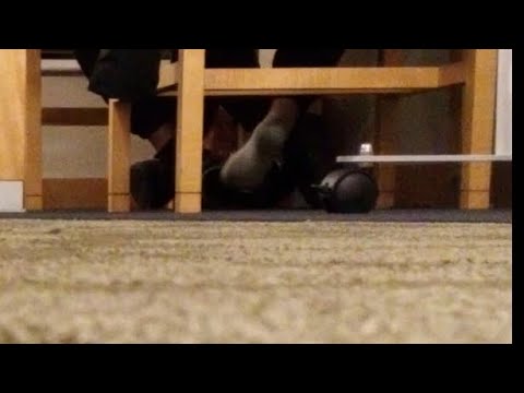 Candid Shoeplay (SEXY!!!)