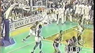 John Stockton(17 assists) and Karl Malone(39 points) in Boston Garden 1989
