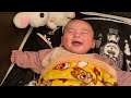 224Day爆睡中なのに母のくしゃみで声を出し笑い出す赤ちゃん🥺Laugh while sleeping