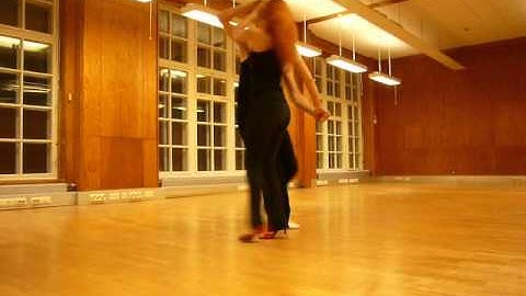 Mzouk Impro. Marcela & Ossi (Spiral Dancers Company). Helsinki 2013.