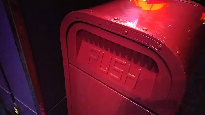 Walt Disney World EPCOT Electric Umbrella Talking Trash Can HD 1080p