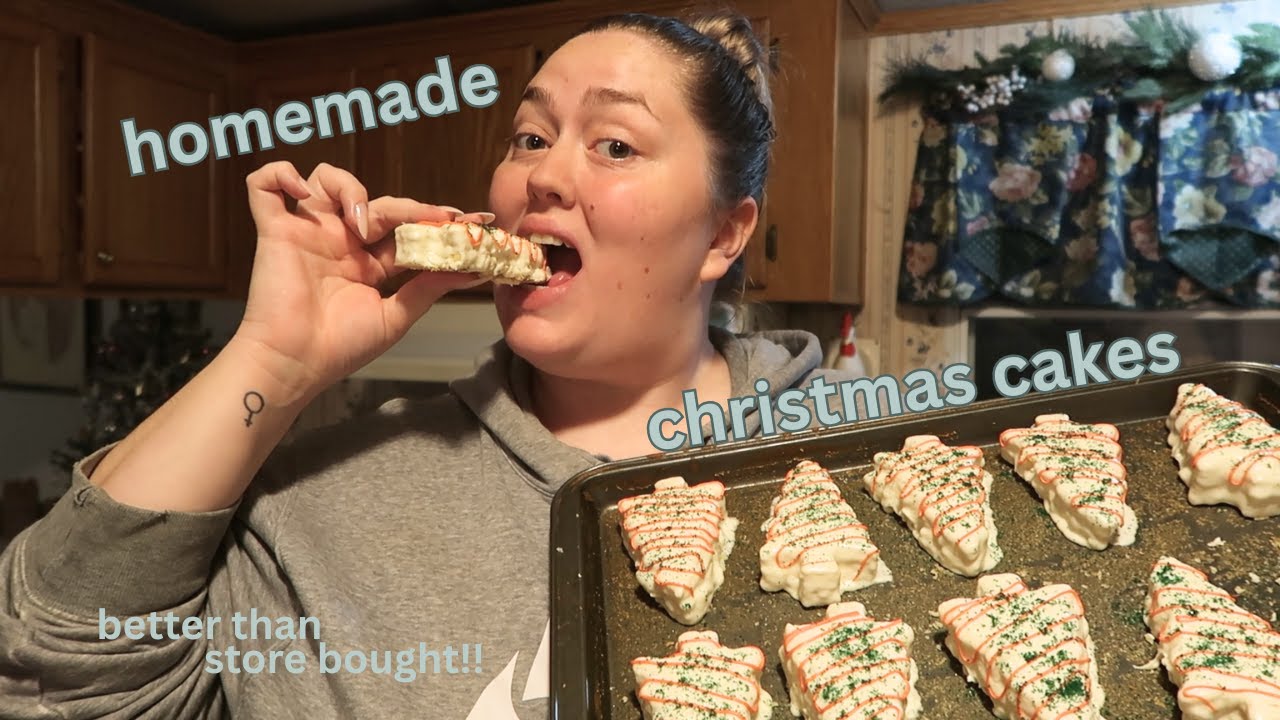 making-viral-tik-tok-christmas-cakes-youtube