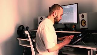 Making a Gritty Boom Bap Beat on the Roland SP 404 MK2 | Griselda x Benny The Butcher Style