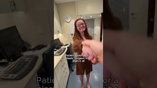 Shaking hands trend