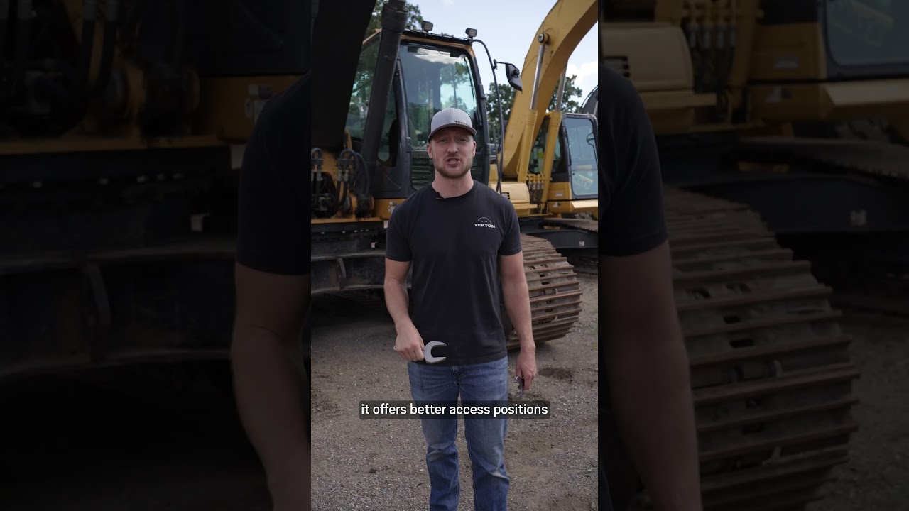 Service Wrench Feature: 15° Angled Head