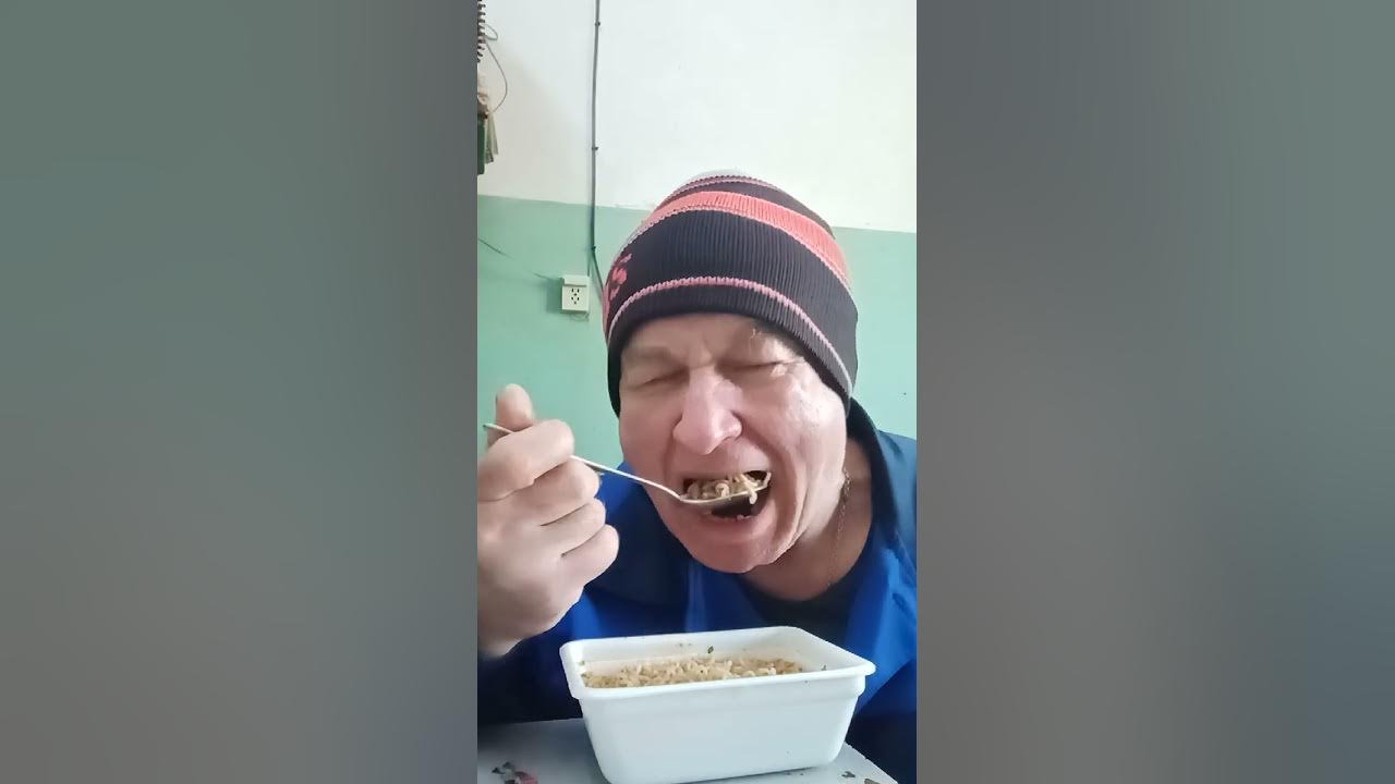 На обзор лапша быстрого питания баранина тушёная из магазина Ашан - YouTube