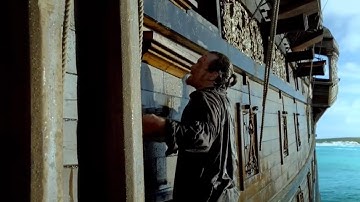 Black Sails  2x1 Flint and silver board the man of war