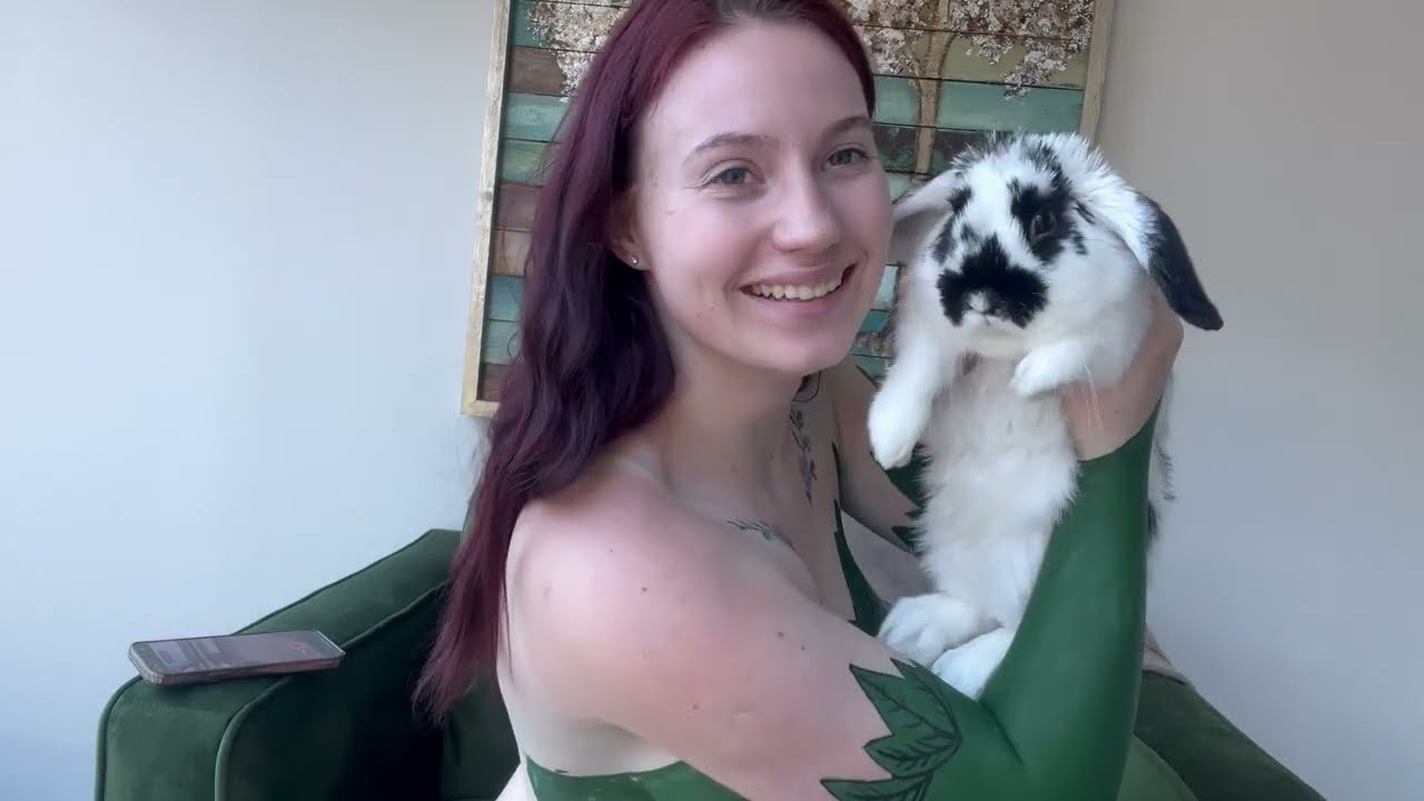 Trust the process... Poison Ivy 🌿 Makeup Transformation