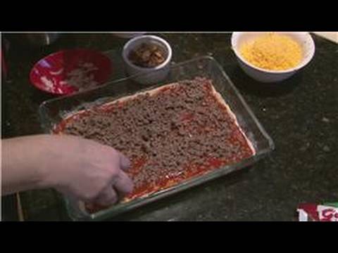 Pizza Recipes : How to Make Pizza in Glass Pans