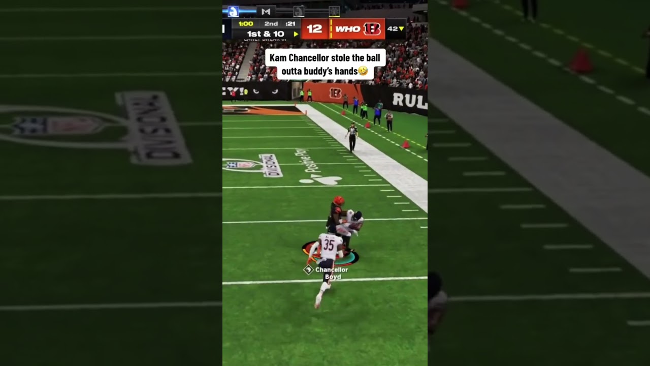Kam Chancellor stole the ball outta buddy’s hands🤣