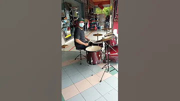 Drum cover Bidayuh song....