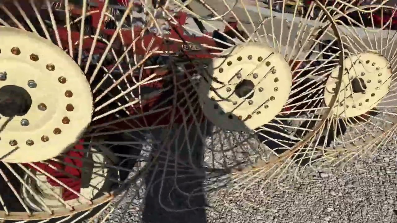 H&s 8 wheel bi fold rake