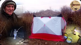 видео: КЛЁВ ТАКОЙ ЧТО НЕКОГДА ПРИСЕСТЬ,ЗАЧЕМ Я СЮДА ПРИЕХАЛ???РЫБАЛКА С НОЧЁВКОЙ.fishing,bushcraft,camping. картинка: КЛЁВ ТАКОЙ ЧТО НЕКОГДА ПРИСЕСТЬ,ЗАЧЕМ Я СЮДА ПРИЕХАЛ???РЫБАЛКА С НОЧЁВКОЙ.fishing,bushcraft,camping.