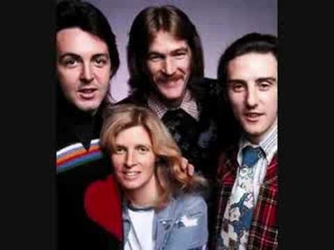 Paul McCartney and Wings - Loup(1st indian on the ...