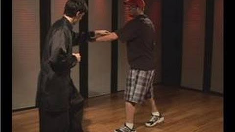 Kung Fu : Praying Mantis Outside Forearm Block