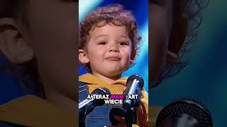 Mały Olek podbija scenę! 🦖 Najmłodszy komik w akcji!