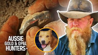 'Bloody Beautiful!' The Bushmen Sell Their Opals For $15,000 & A PUPPY?! | Outback Opal Hunters