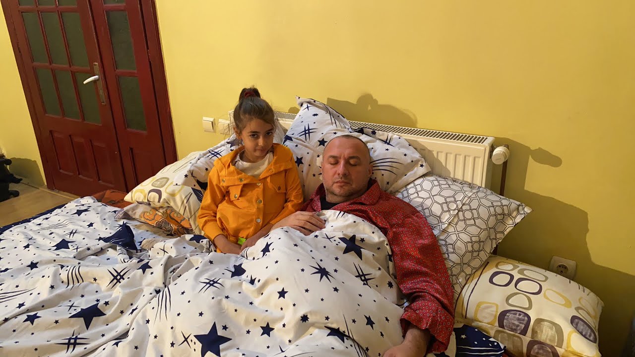 Leo de la strehaia i sa făcut rău cand a văzut-o acasă pe anca de la strehaia...LIVE