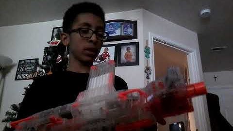 Nerf N Strike Modulus Evader shooting with Chronobarrel