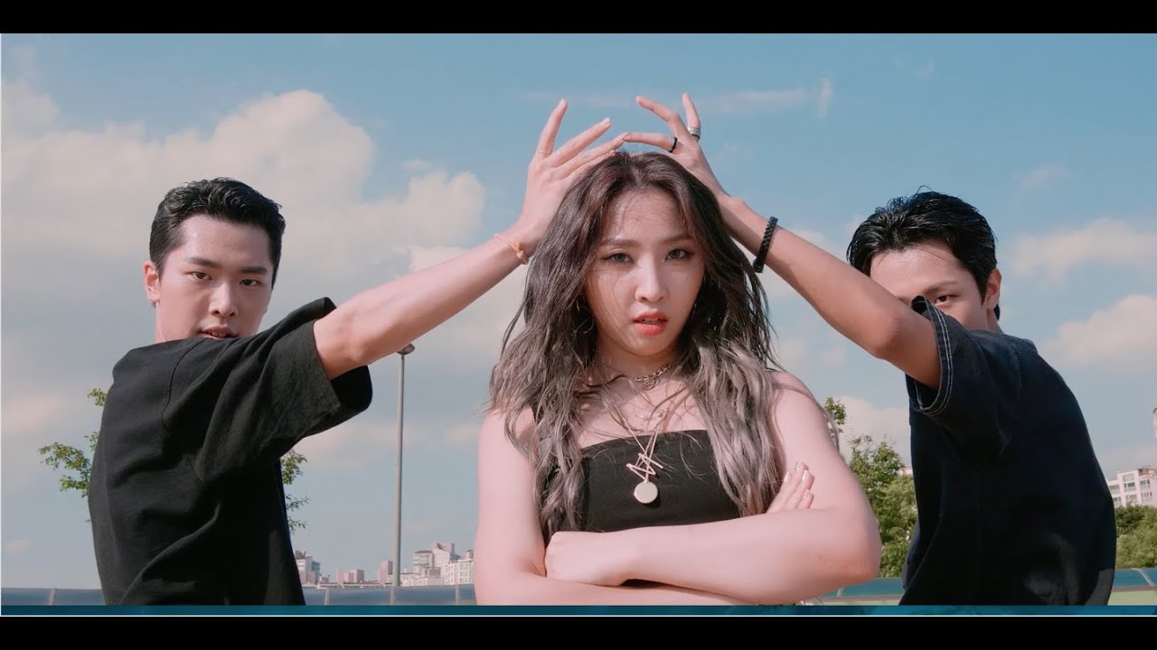 MINZY (공민지) X MDA KIDZ DANCE VIDEO - YouTube
