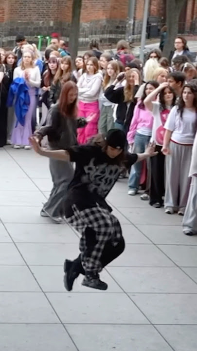 It‘s always seven or 3d but never please don‘t change #kpop #randomdance #kpoprandomdance #jungkook