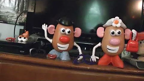 Toy Story 4 Mr. & Mrs. Potato Head Toy Review