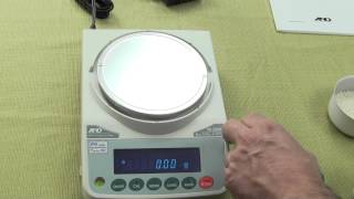 Digital Scales for accurate Laboratory Weighing