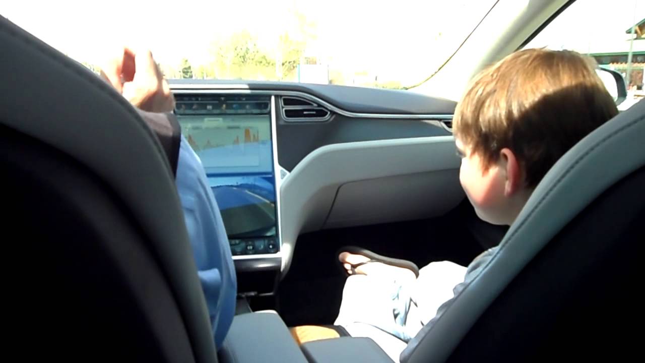 Tesla model S Test Drive - YouTube