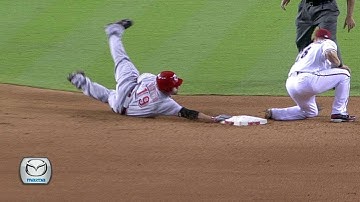 CIN@ARI: Votto smokes an RBI double the other way