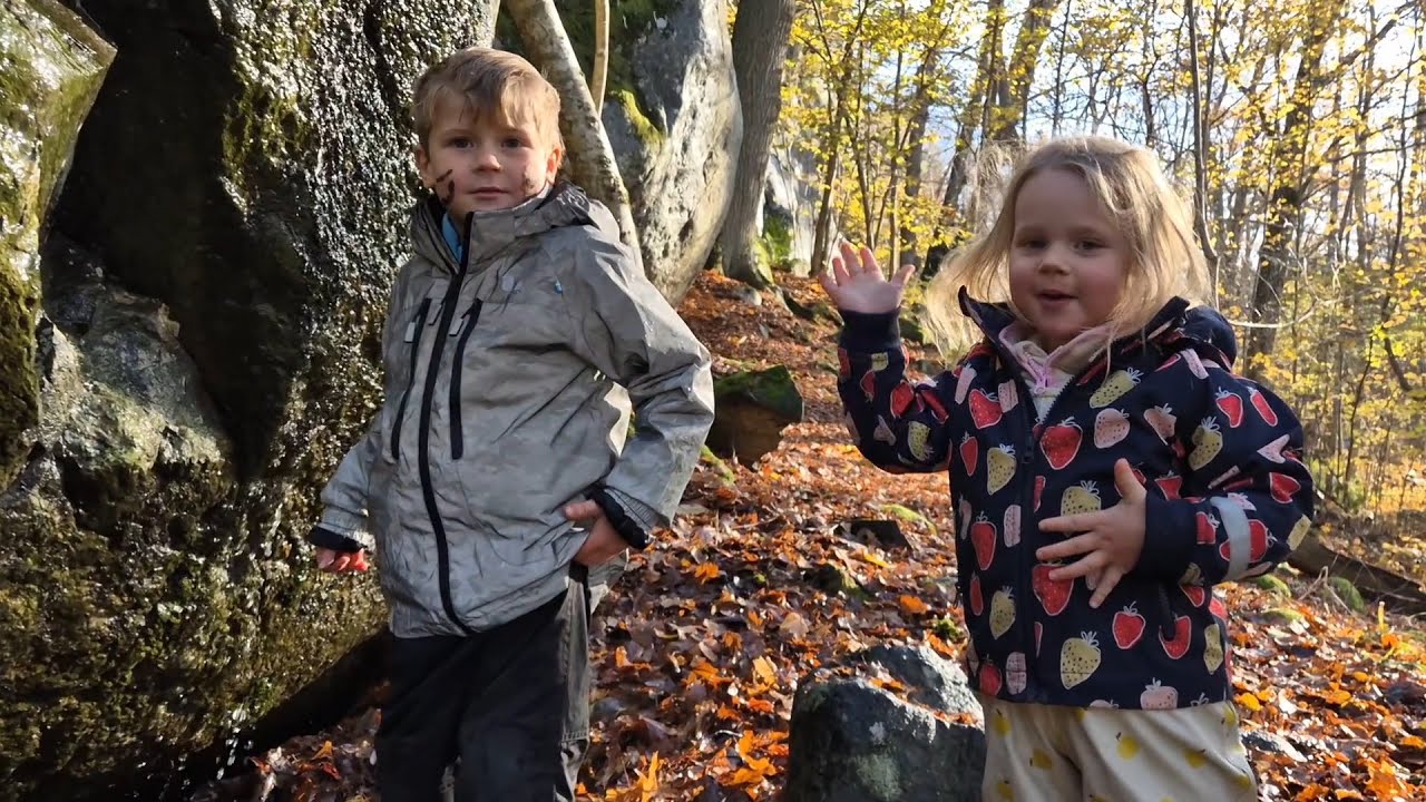 Åker till Skarpnäcks Grottan och Klövebergsgrottan  med Barnen