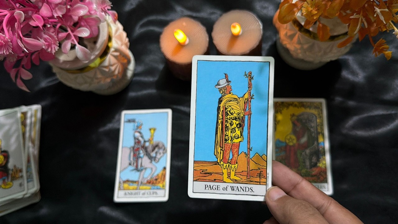 THIS YOUNGER PERSON THINKS YOU ARE THE MOST BEAUTIFUL WOMAN HE HAS EVER SEEN❣️ CRUSHING ON YOU❤️‍🔥