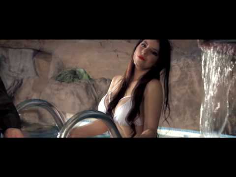 La Dama Del Deportivo (Video Oficial) (Banda) - El Komander