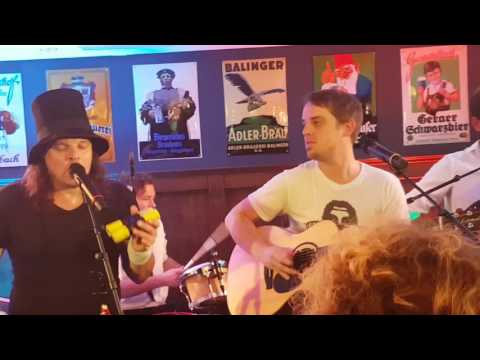 *Hanak* - Mi Hätz määt Wuum