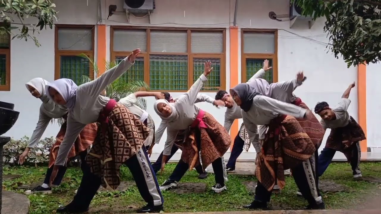 JUARA 1 LOMBA VIDEO SENAM 'SMANSABE ASRI' | HUT SMANSABE KE-28 | XI.2 SMAN 1 BELIK | WIDYADIKARA