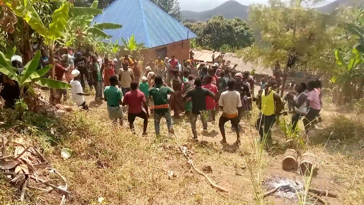 waruguru wakifanya yao