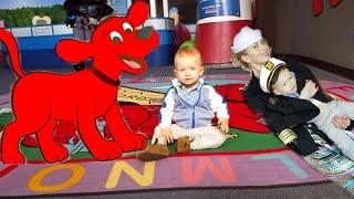 ЛУЧШИЙ ДЕТСКИЙ МУЗЕЙ LOS ANGELES БОЛЬШАЯ КРАСНАЯ СОБАКА Adventures with Clifford Big Red Dog ЛУЧШИЙ ДЕТСКИЙ МУЗЕЙ LOS ANGELES БОЛЬШАЯ КРАСНАЯ СОБАКА Adventures with Clifford Big Red Dog