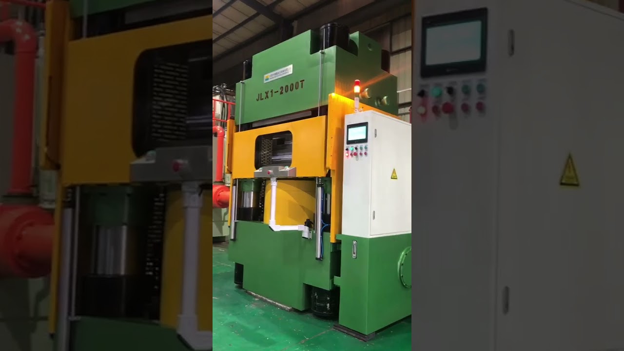 2000 tons servo four column cold extrusion machine